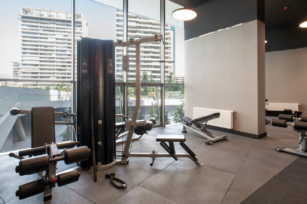 Oficinas en Las Condes con Gimnasio - Spot Oficinas